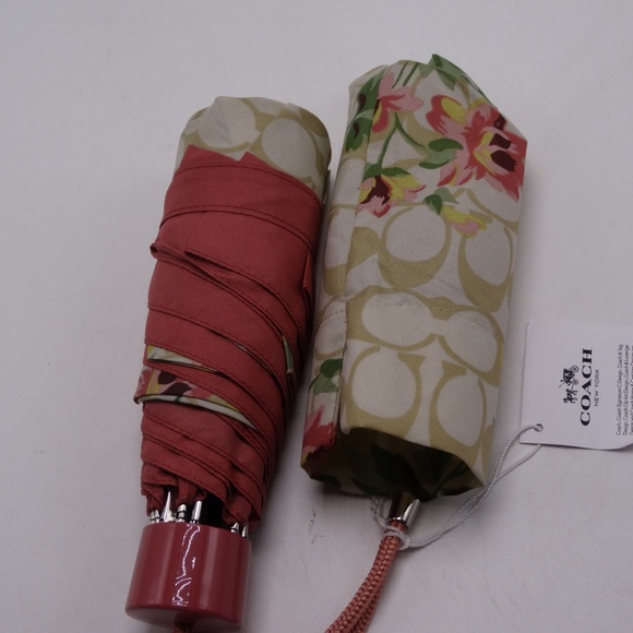 COACH Umbrella Nylon Signature Lily Bouquet F75788 - Picture 3 of 5